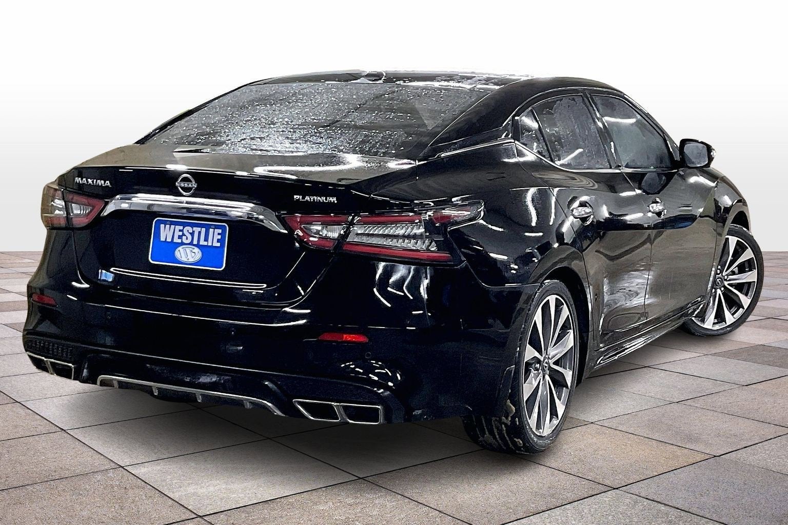 2023 Nissan Maxima Platinum