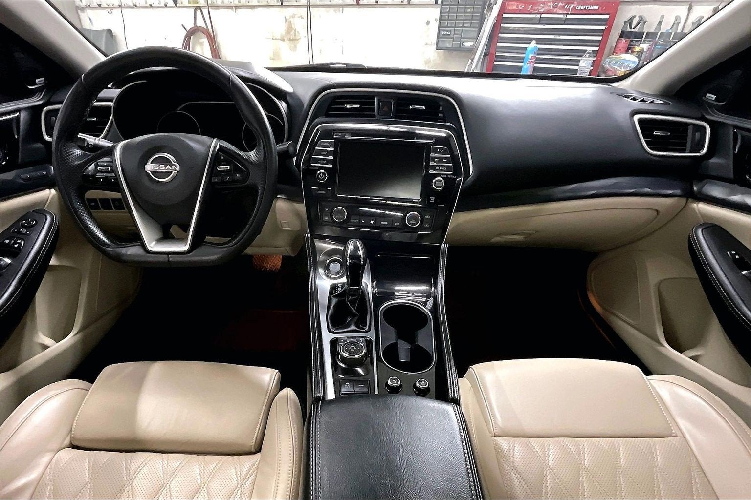 2023 Nissan Maxima Platinum