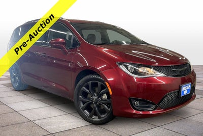 2020 Chrysler Pacifica Touring L Plus