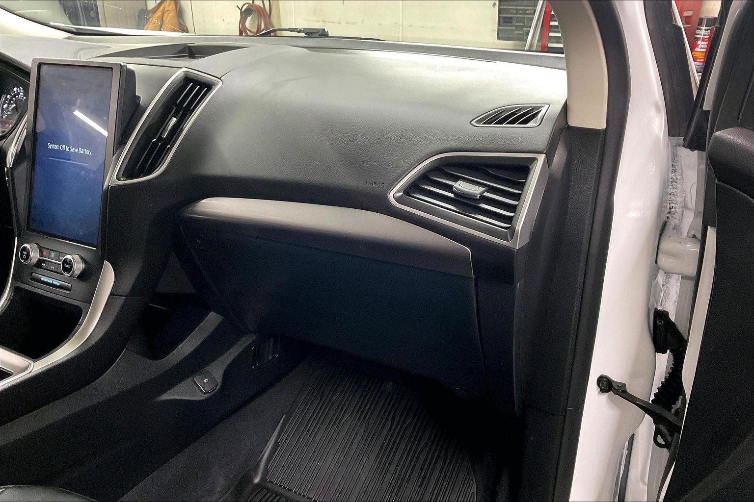 2024 Ford Edge Base