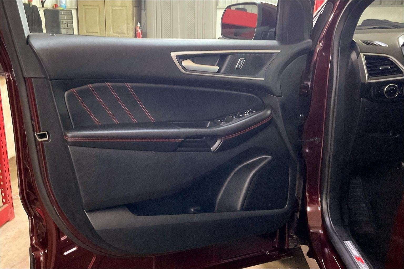 2024 Ford Edge ST Line
