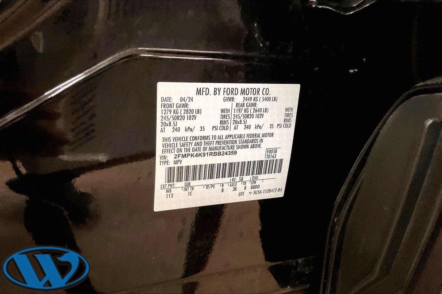 2024 Ford Edge Titanium