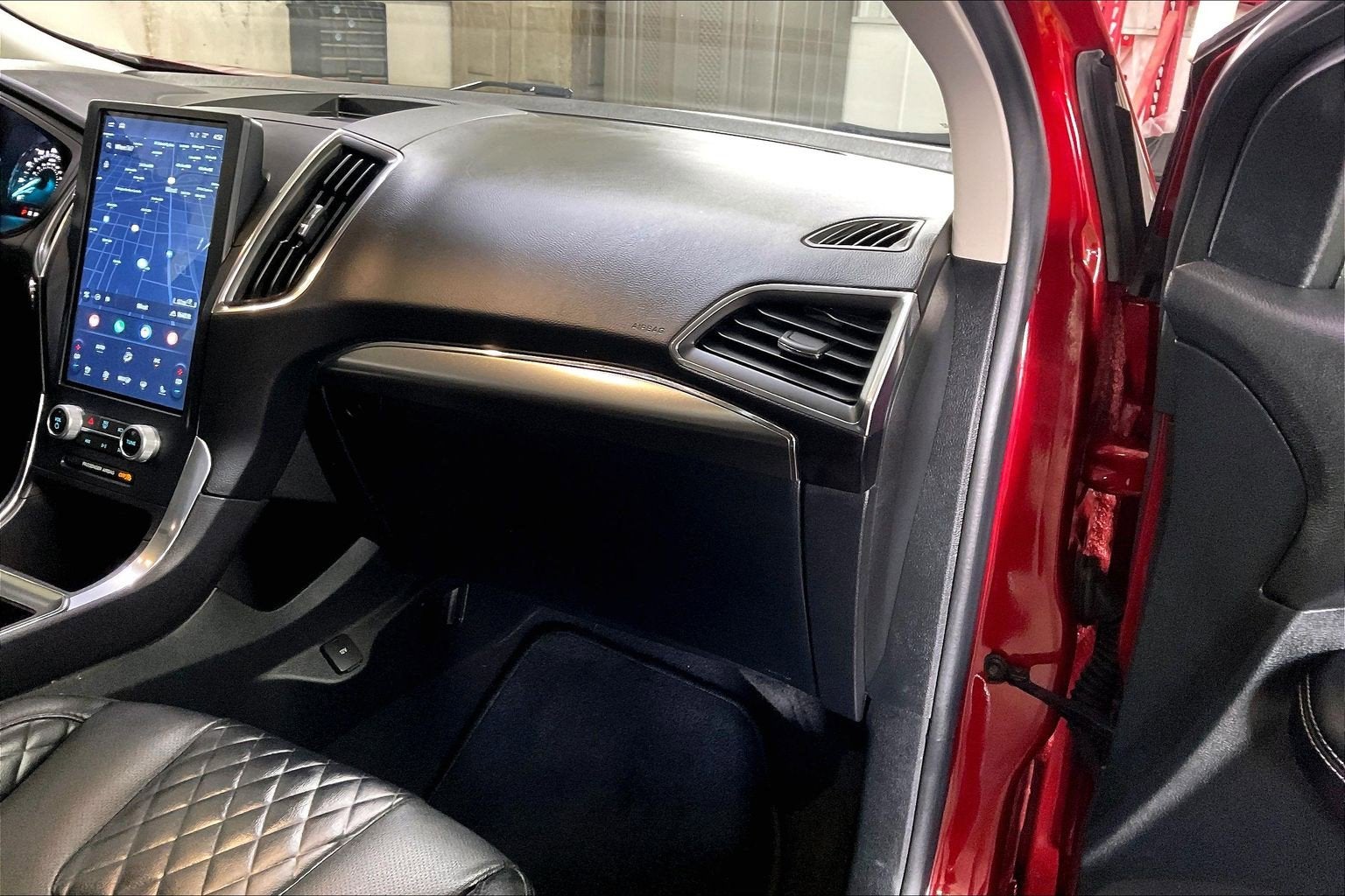 2023 Ford Edge Titanium