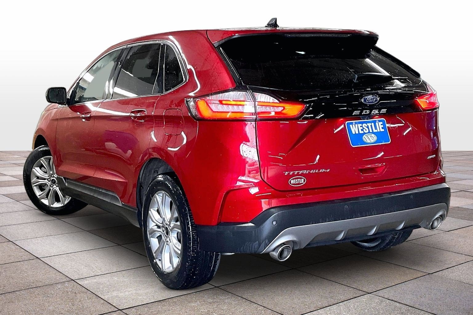 2023 Ford Edge Titanium