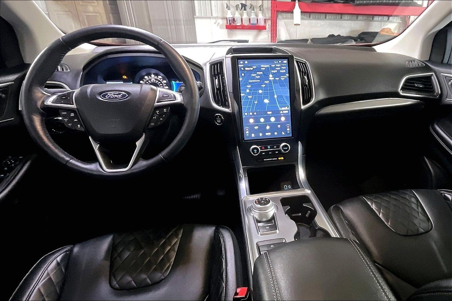 2023 Ford Edge Titanium