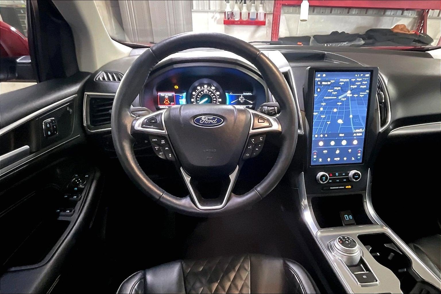 2023 Ford Edge Titanium