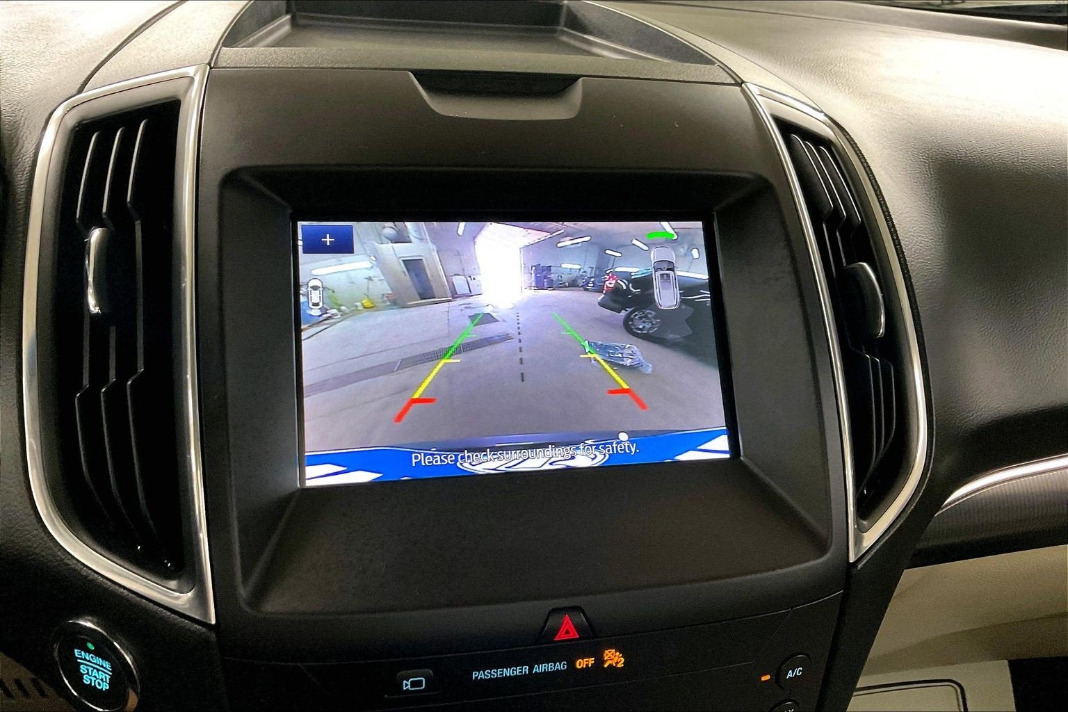 2020 Ford Edge Titanium