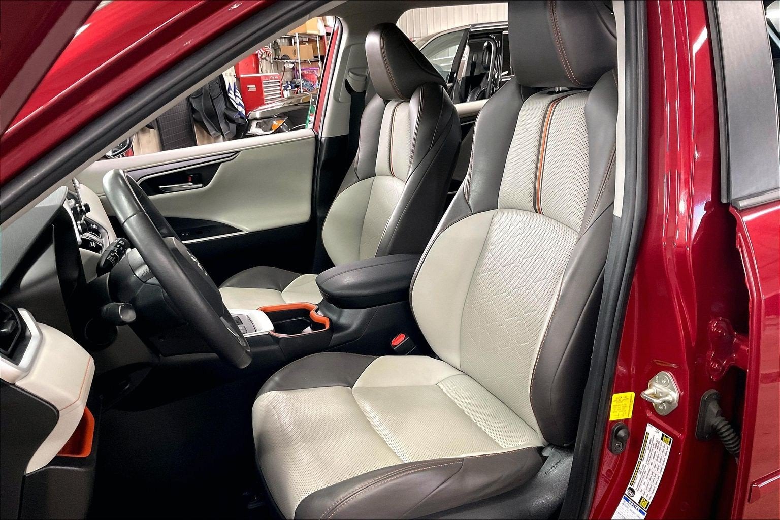 2019 Toyota RAV4 Adventure