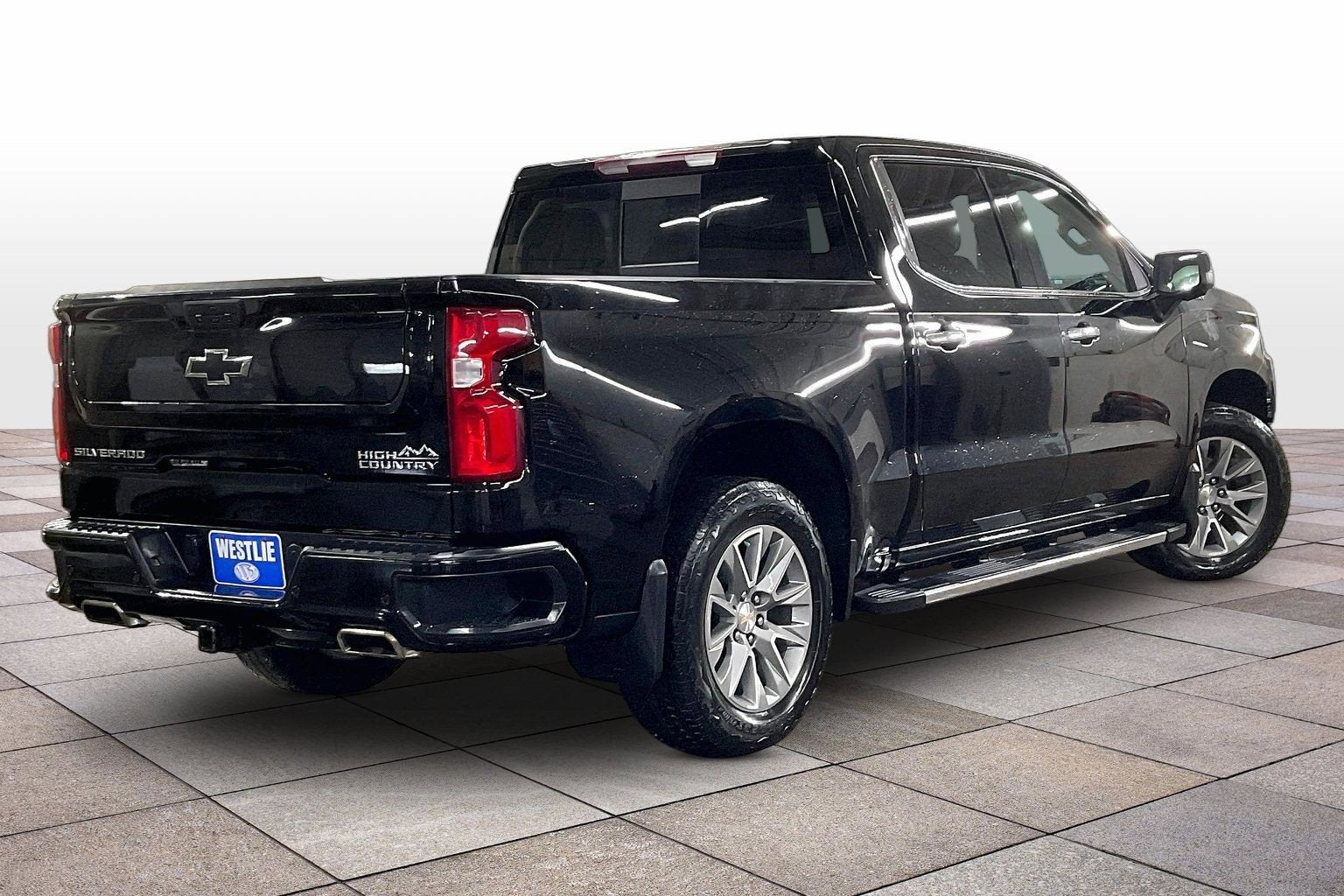 2022 Chevrolet Silverado 1500 LTD High Country