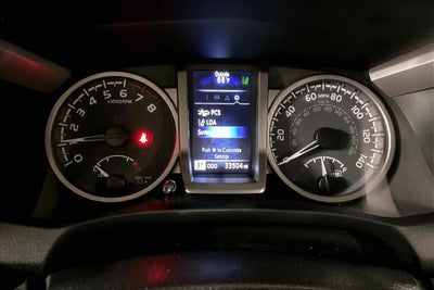 2022 Toyota Tacoma 4WD SR5