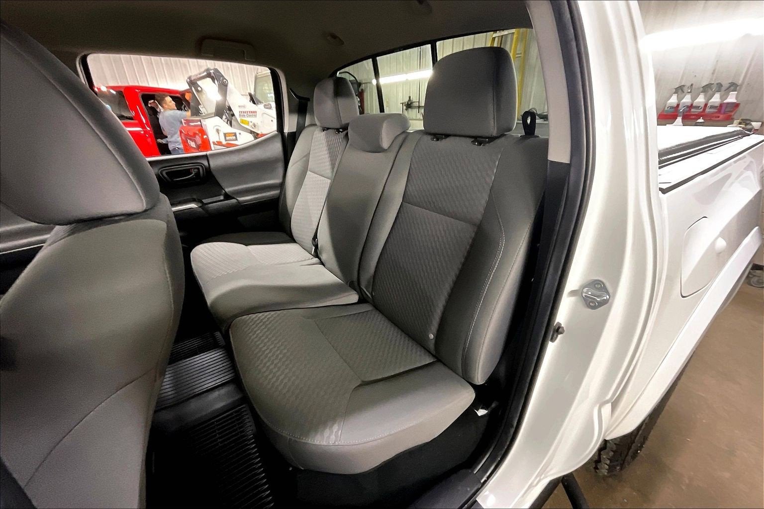 2022 Toyota Tacoma 4WD SR5