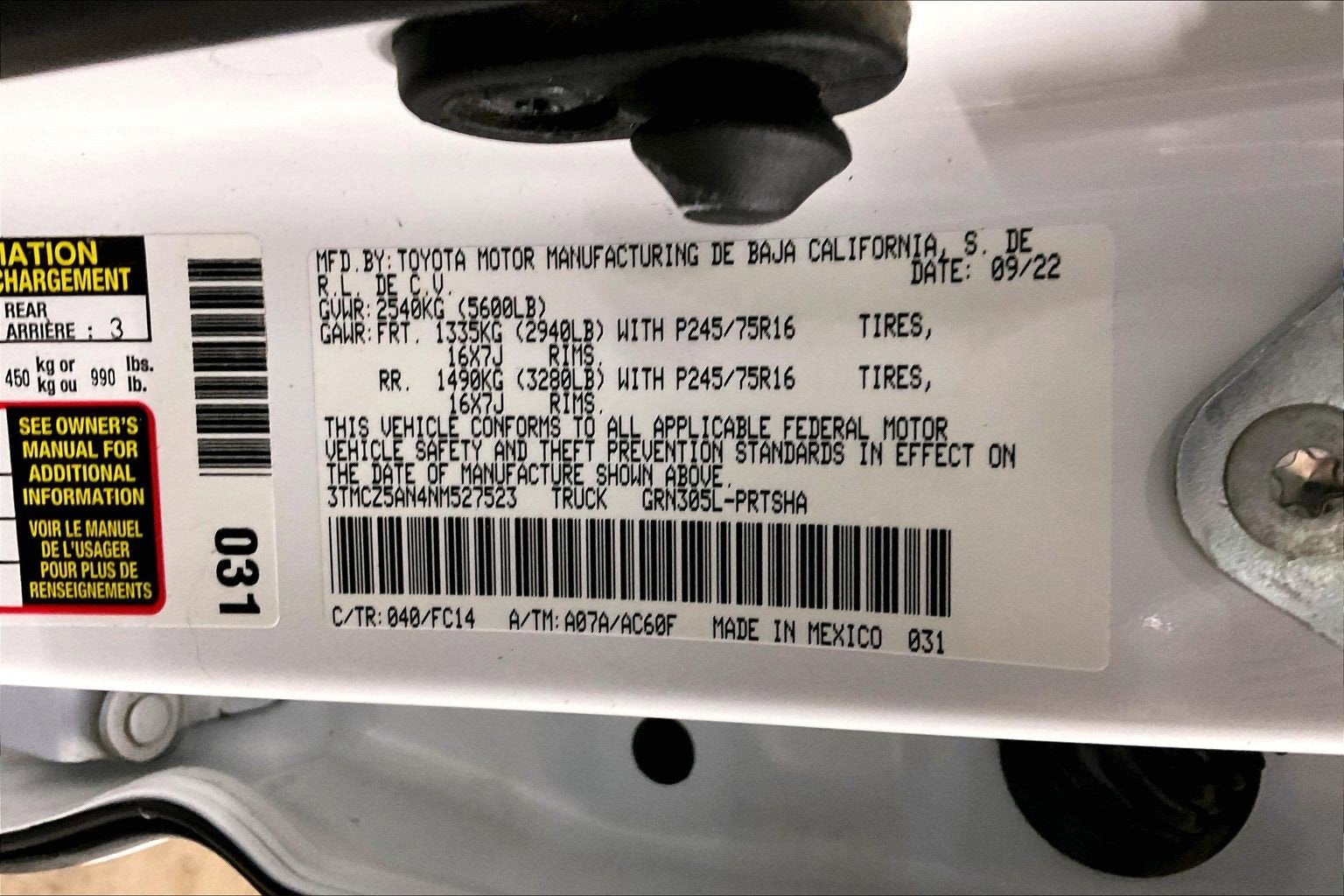 2022 Toyota Tacoma 4WD SR5