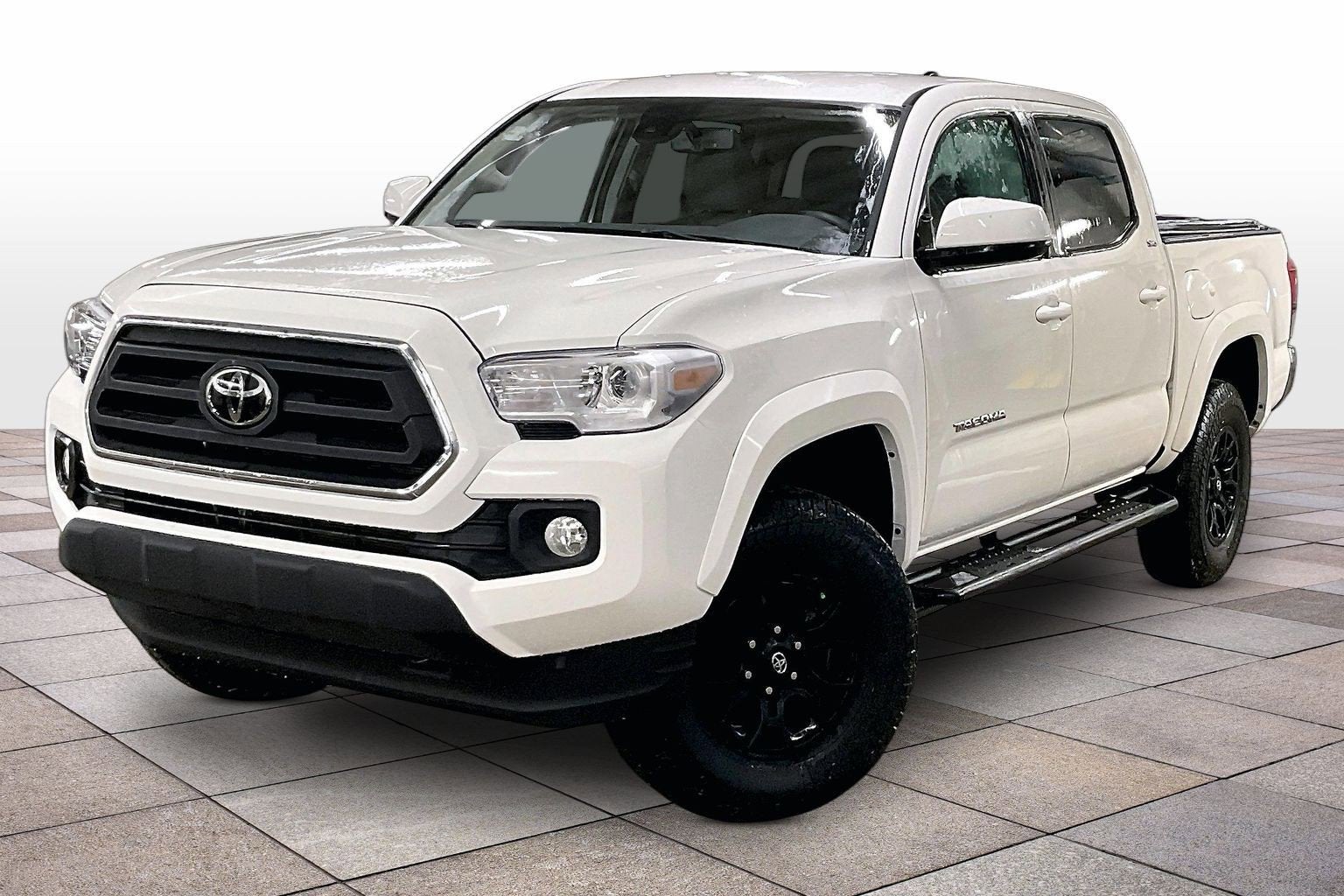 2022 Toyota Tacoma 4WD SR5