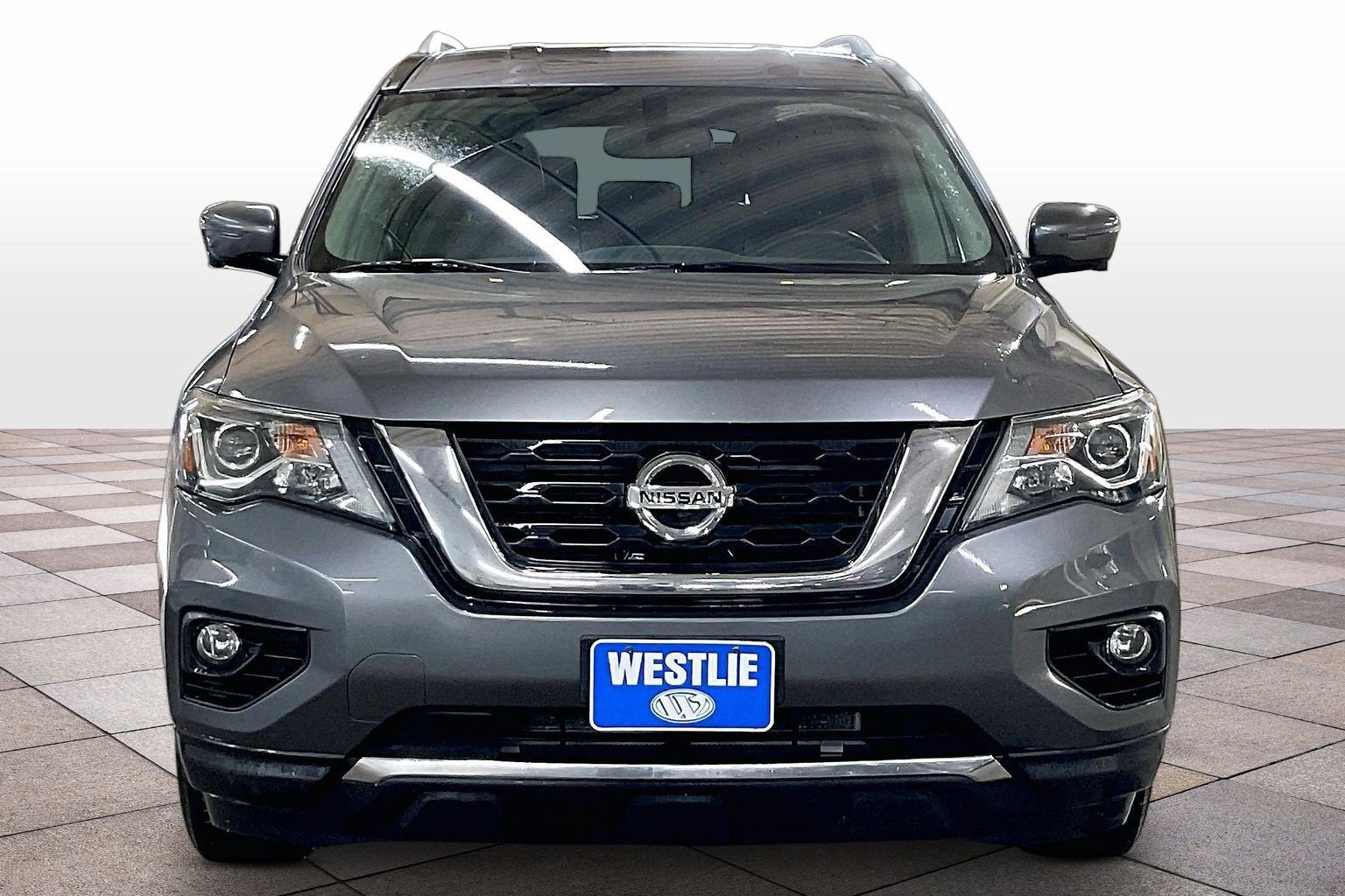 2020 Nissan Pathfinder SL