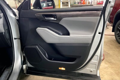 2020 Toyota Highlander Limited