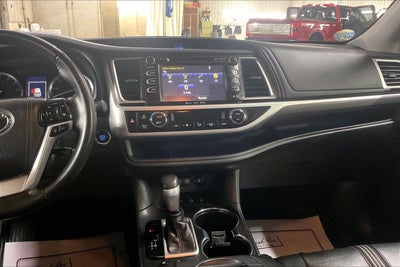 2019 Toyota Highlander Base
