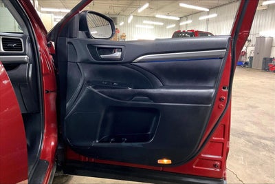 2019 Toyota Highlander Base