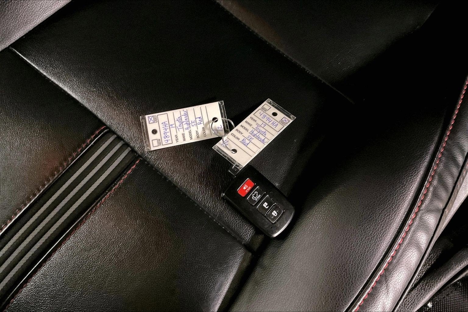 2019 Toyota Highlander Base