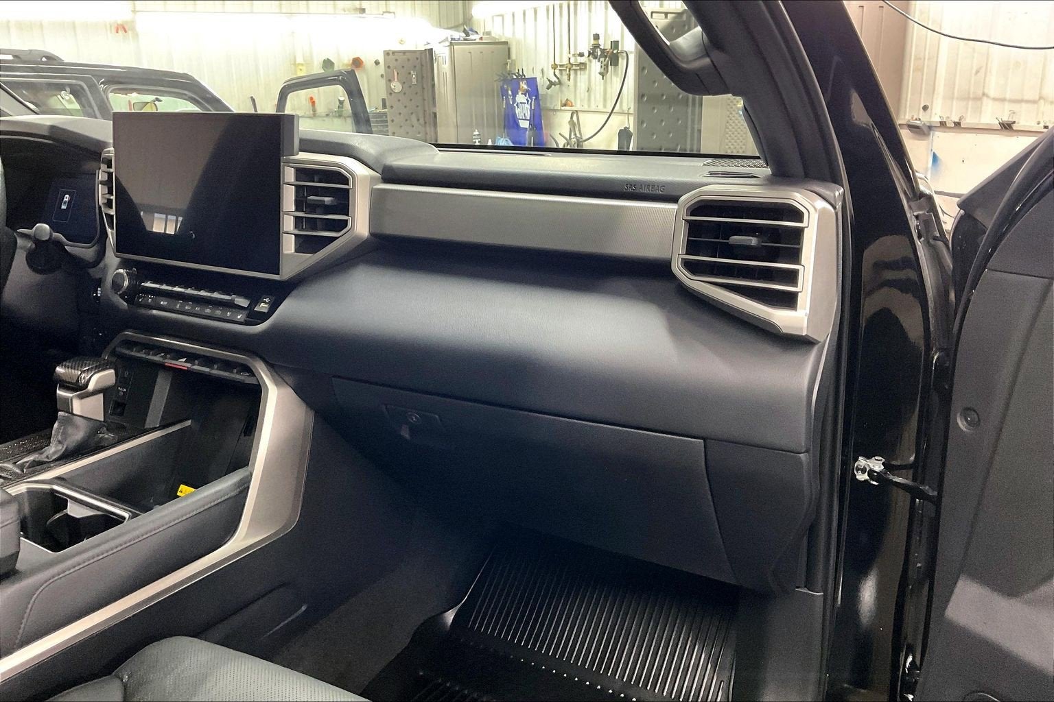 2025 Toyota Tundra 4WD Limited