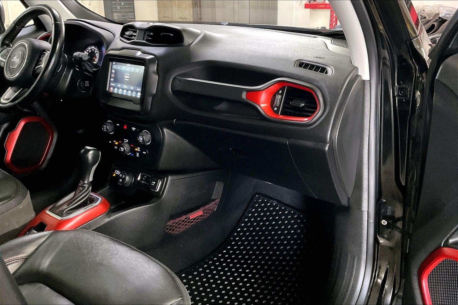 2019 Jeep Renegade Trailhawk