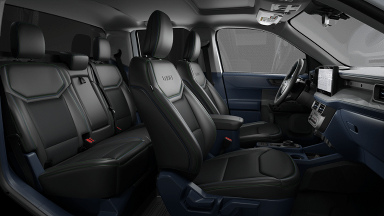 2026 Ford Maverick Lobo Standard